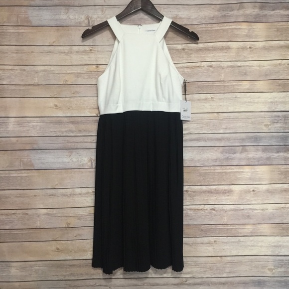 Calvin Klein Dresses & Skirts - Calvin Klein Pleated Dress